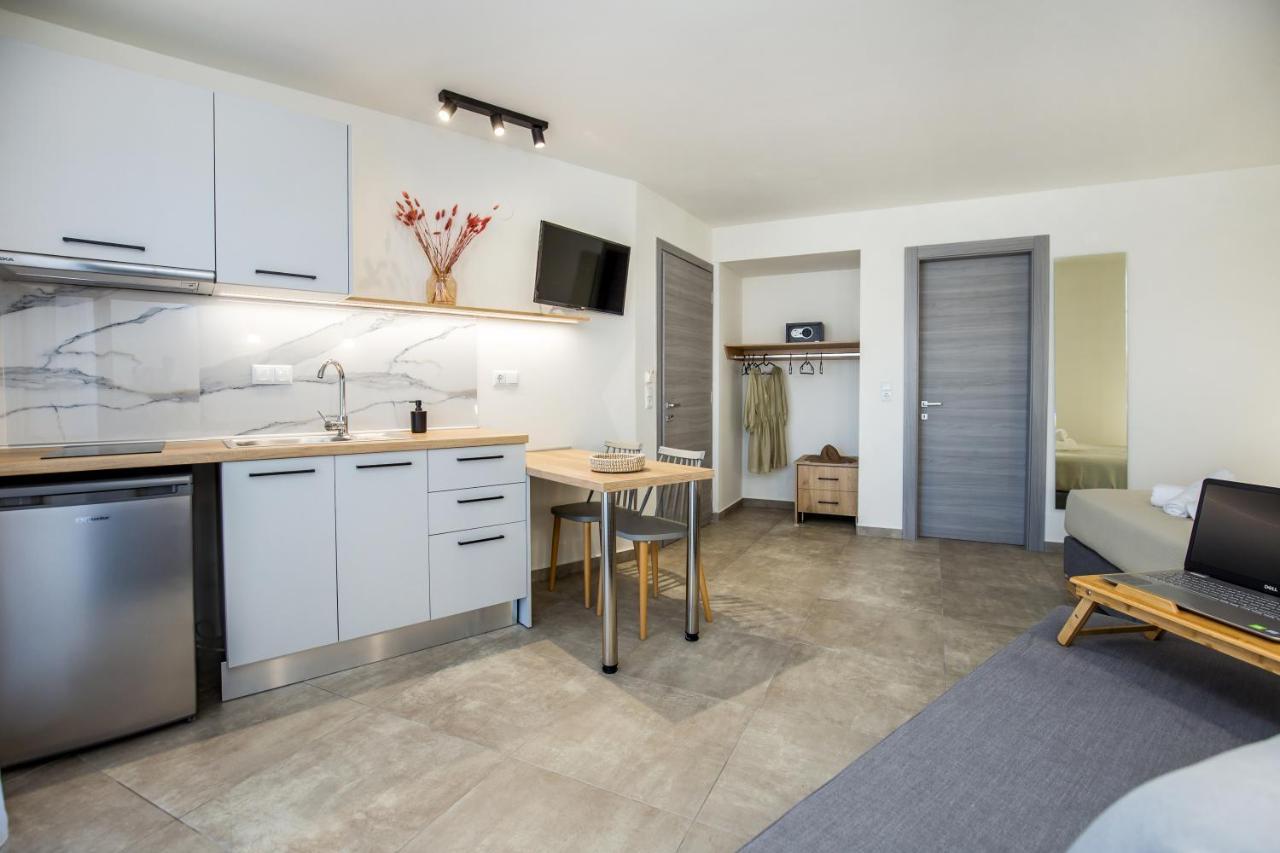 Alla Strada - Micro Suites Limenaria  Eksteriør billede