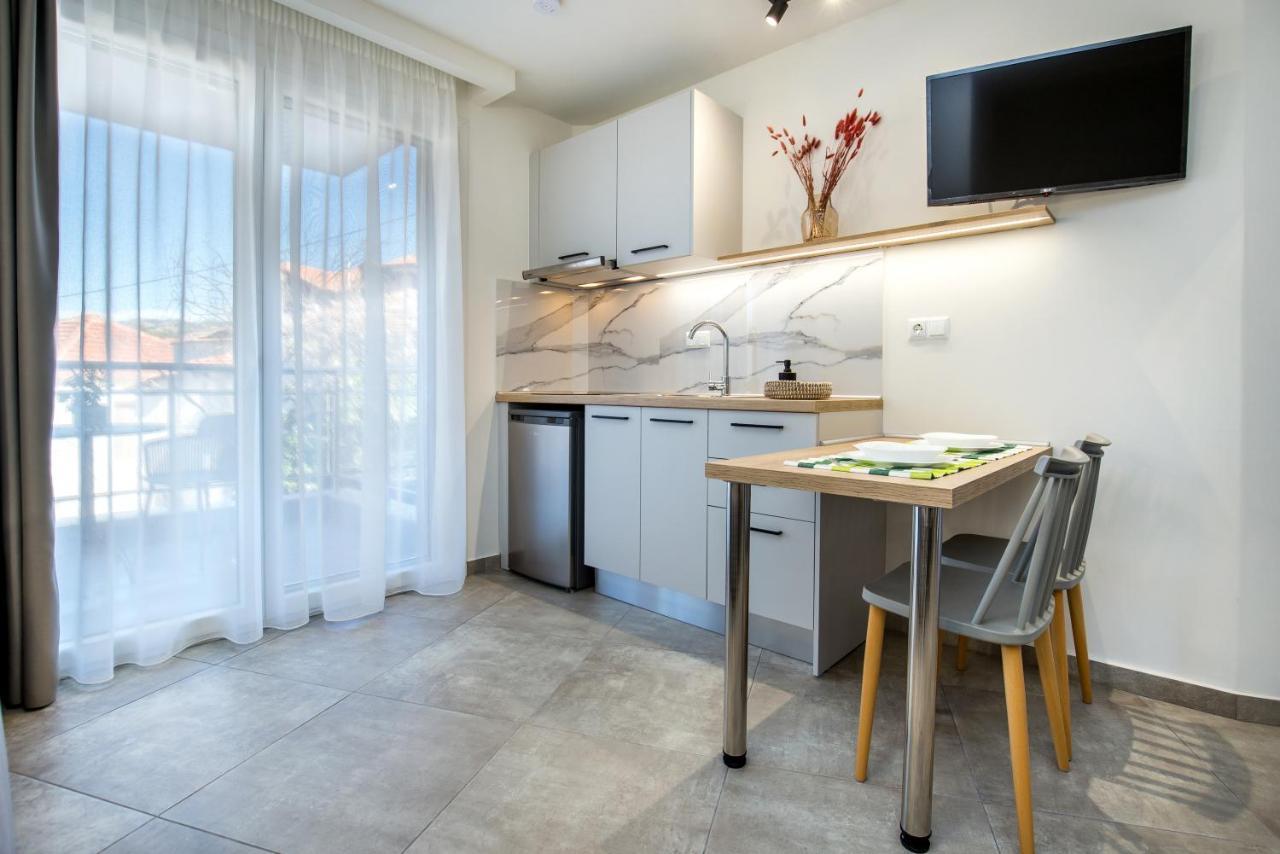 Alla Strada - Micro Suites Limenaria  Eksteriør billede